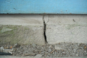 Five Different Types of Foundation Cracks and What They Mean